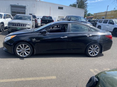 Used 2013 Hyundai Sonata SE w/ Navigation & Sunroof Pkg image 4