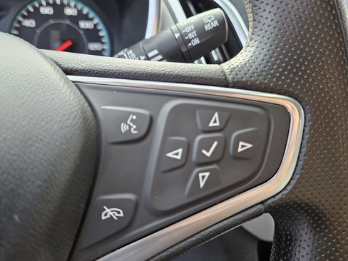 Used 2023 Chevrolet Equinox LS image 31