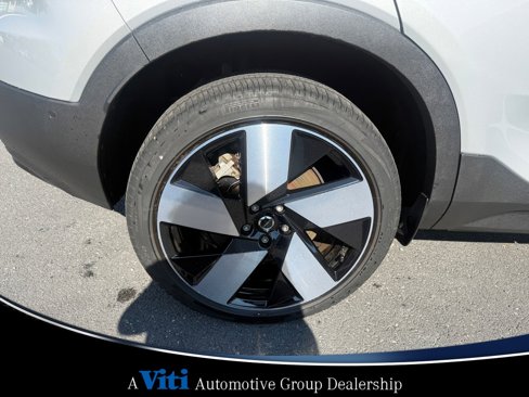 Certified 2023 Volvo C40 P8 Recharge Ultimate image 14