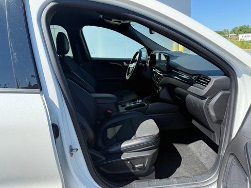 Certified 2023 Ford Escape ST-Line Elite image 17