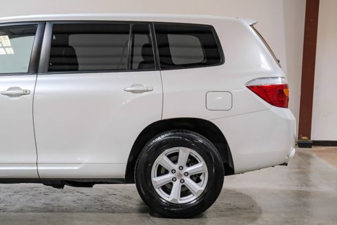 Used 2010 Toyota Highlander 2WD image 22