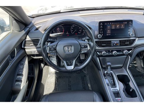 Used 2018 Honda Accord Sport image 16