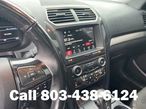 Used 2018 Ford Explorer XLT w/ Equipment Group 202A image 27
