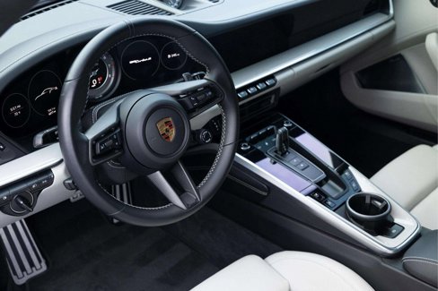 Used 2022 Porsche 911 Turbo S image 9