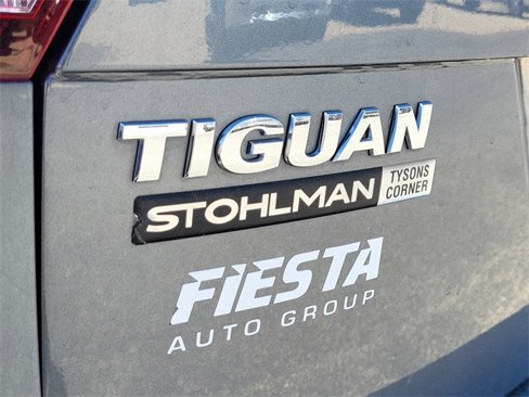 Used 2020 Volkswagen Tiguan S image 6