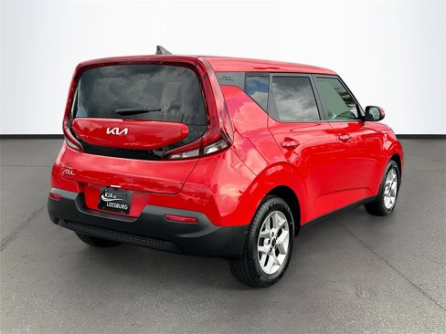 Certified 2022 Kia Soul LX w/ Technology Package image 7