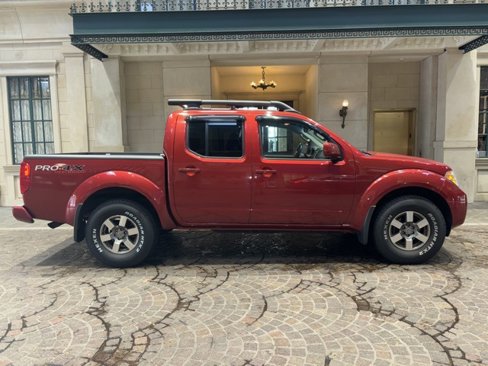 Used 2012 Nissan Frontier PRO-4X w/ Pro-4x Luxury Pkg image 2