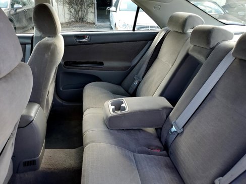Used 2006 Toyota Camry LE image 24