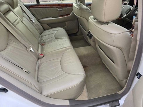 Used 2002 Lexus LS 430 image 7