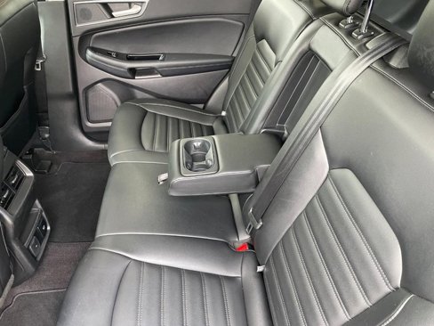 Used 2019 Ford Edge SEL w/ Equipment Group 201A image 17