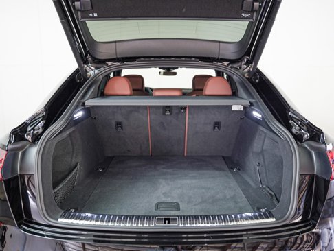 Used 2022 Audi e-tron Premium Plus w/ Premium Plus Package image 8