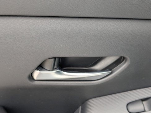 Used 2020 Nissan Sentra SV image 28