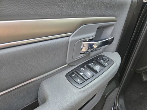 Used 2019 RAM 1500 Big Horn image 37