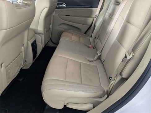 Certified 2021 Jeep Grand Cherokee Laredo image 25