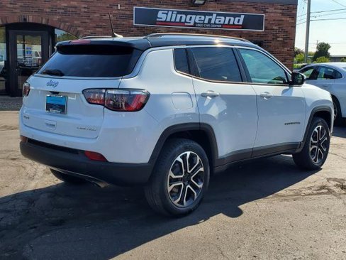 Used 2022 Jeep Compass Limited image 3
