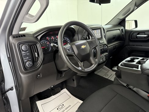 Used 2020 Chevrolet Silverado 1500 Custom w/ Custom Value Package image 13