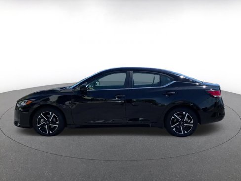 Used 2024 Nissan Sentra SV image 9