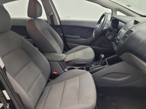 Used 2018 Kia Forte LX w/ LX Rear Camera Package image 21
