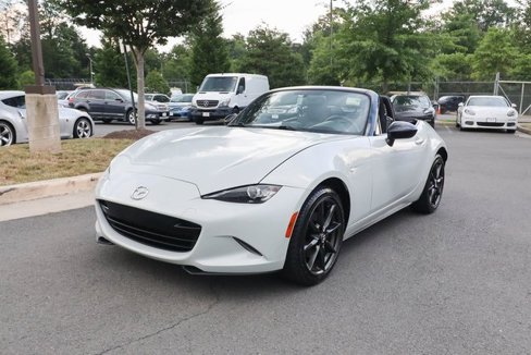 Used 2016 MAZDA MX-5 Miata Club image 39