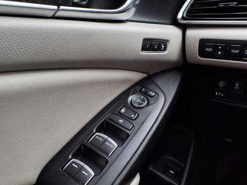 Used 2022 Honda Accord Touring image 36