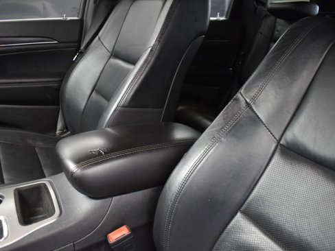 Used 2021 Jeep Grand Cherokee Limited w/ Luxury Group II image 14