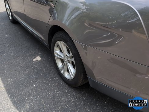 Used 2013 Ford Taurus SEL image 9