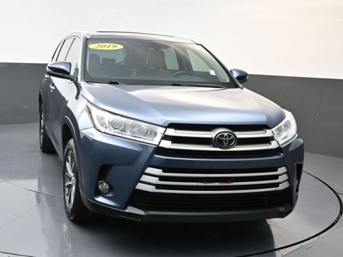 Used 2019 Toyota Highlander SE image 8