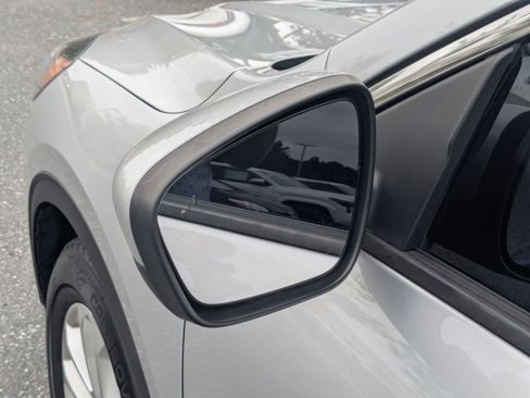 Used 2020 Ford Escape SE image 20