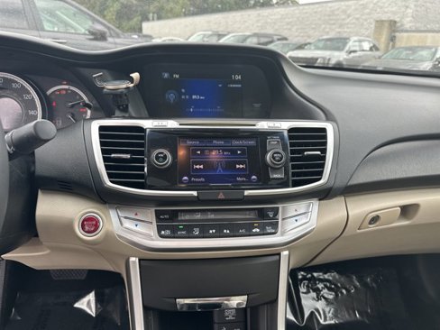 Used 2013 Honda Accord EX-L image 32