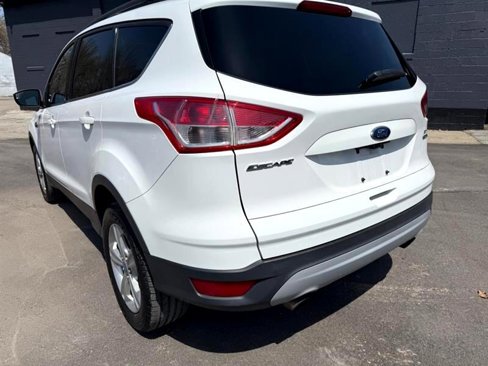 Used 2013 Ford Escape SE image 11