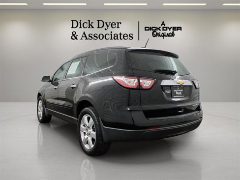 Used 2016 Chevrolet Traverse LT w/ Style and Technology Package image 32