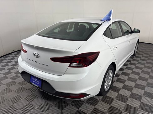 Used 2019 Hyundai Elantra SE w/ Cargo Package image 7