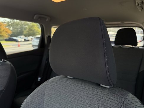 Used 2023 Nissan Rogue SV image 22
