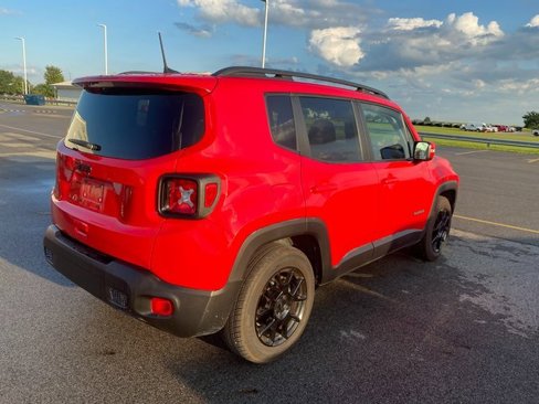 Used 2020 Jeep Renegade Altitude image 6