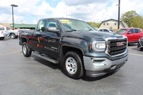 Used 2018 GMC Sierra 1500 2WD Double Cab image 3