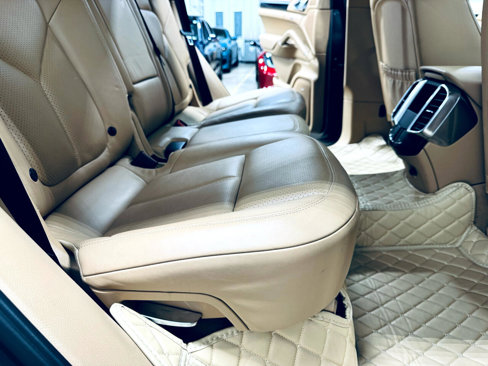 Used 2013 Porsche Cayenne image 36