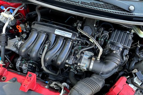 Used 2015 Honda Fit EX image 30