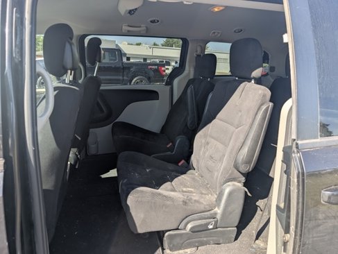 Used 2015 Dodge Grand Caravan SXT image 10