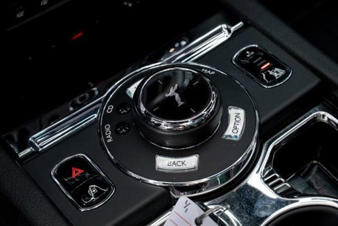 Used 2016 Rolls-Royce Ghost image 16