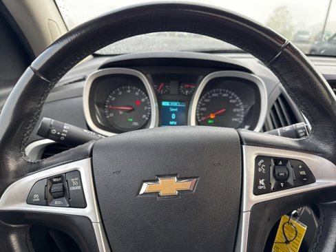Used 2016 Chevrolet Equinox LT w/ Convenience Package image 9