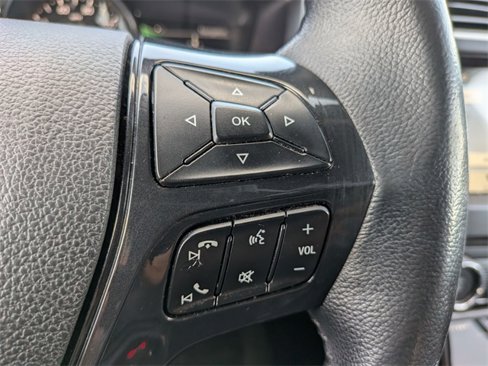 Used 2017 Ford Explorer XLT w/ Equipment Group 202A image 14