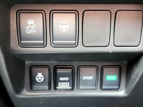 Used 2021 Nissan Rogue Sport SL image 26