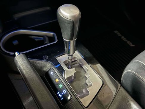 Used 2018 Toyota RAV4 Limited image 21