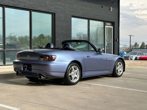 Used 2005 Honda S2000 image 10