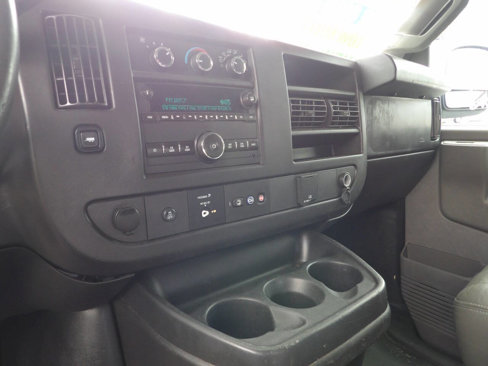 Used 2017 GMC Savana 2500 image 7