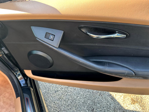 Used 2008 BMW 650i Convertible w/ Sport Pkg image 29
