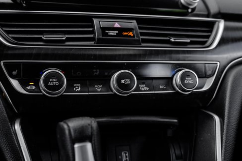 Used 2019 Honda Accord EX image 32