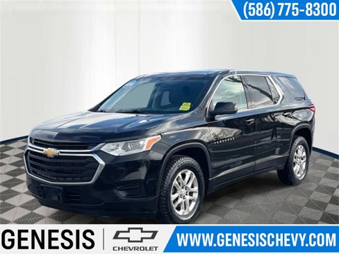 Used 2021 Chevrolet Traverse LS image 1