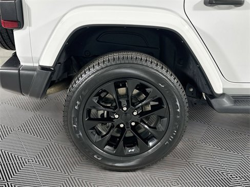 Certified 2021 Jeep Wrangler Unlimited Sahara w/ Cold Weather Group image 30