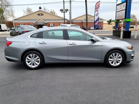 Used 2023 Chevrolet Malibu LT image 4
